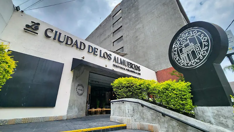 Francisco Rodríguez La Ciudad del Almuerzo (6).jpg